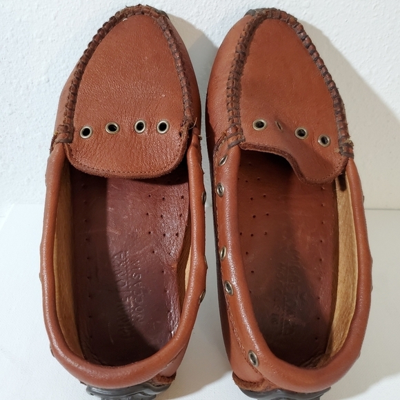MINNETONKA Women's Loafers Sz 7 Brown Leather Casual Driving Comfort Minimalist - Picture 4 of 9